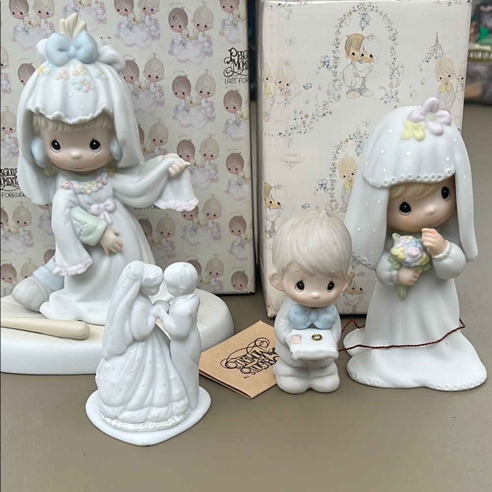 Precious Moments Figurine Set 4 wedding set